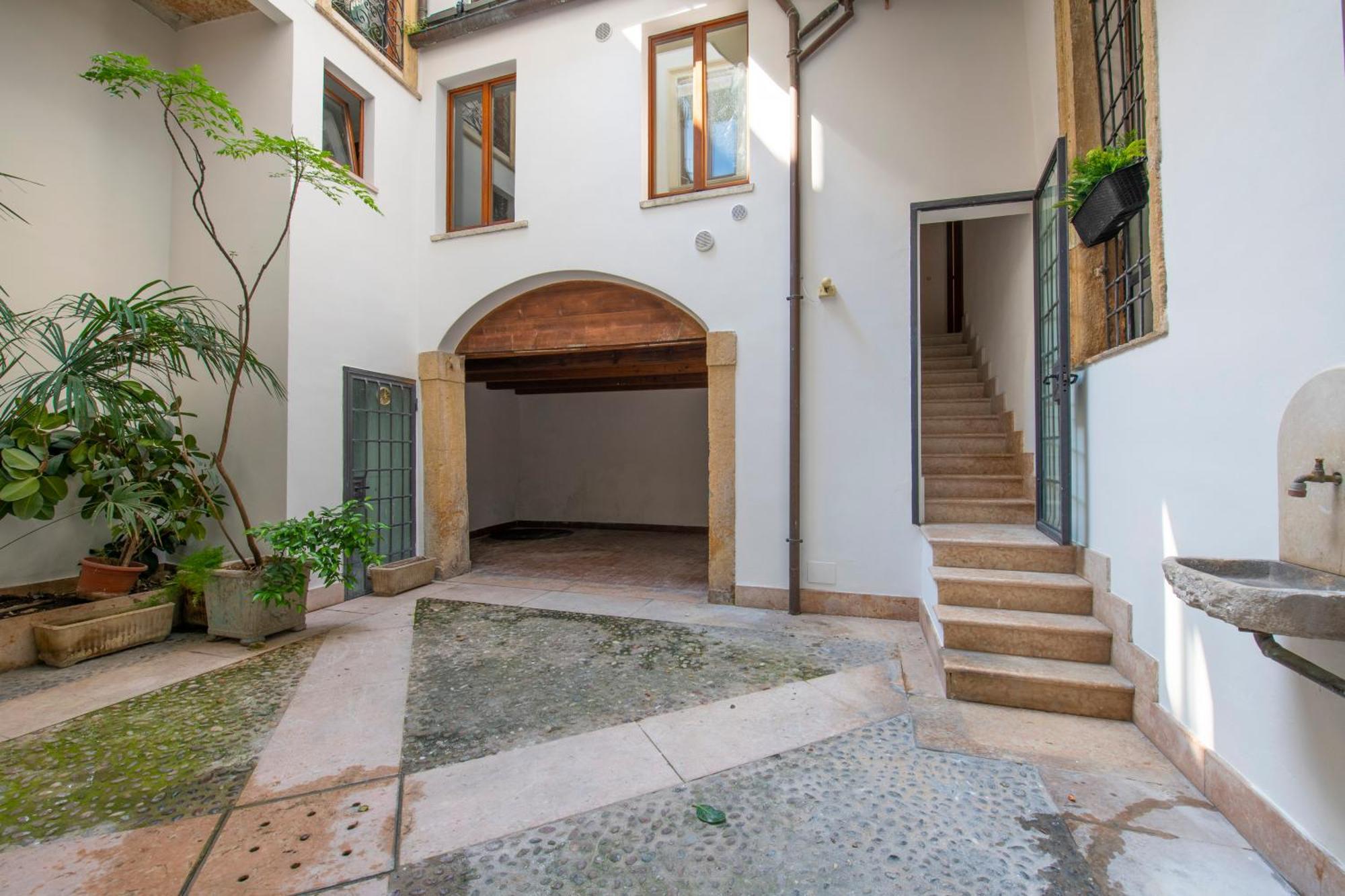 Borsarihouse Wifi & Smarttv Apartment Verona Exterior foto